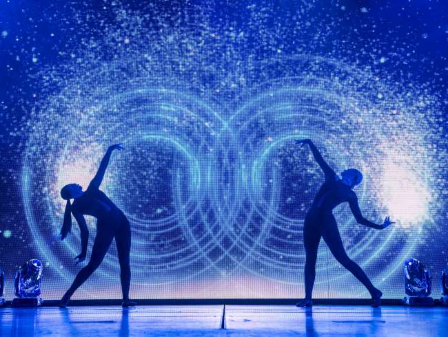 P&O Cruises. Astonshing.  A revolutionary magic and illusion show. Written and Created by Stephen Mulhern and Jonathan Wilkes. Photo by Steve Dunlop steve@stevedunlop.com www.stevedunlop.com +447762084057