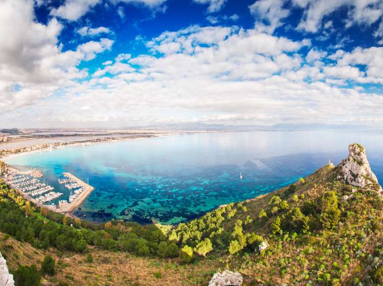 Panoramic view over the "Sella del Diavolo" and Cagliari
