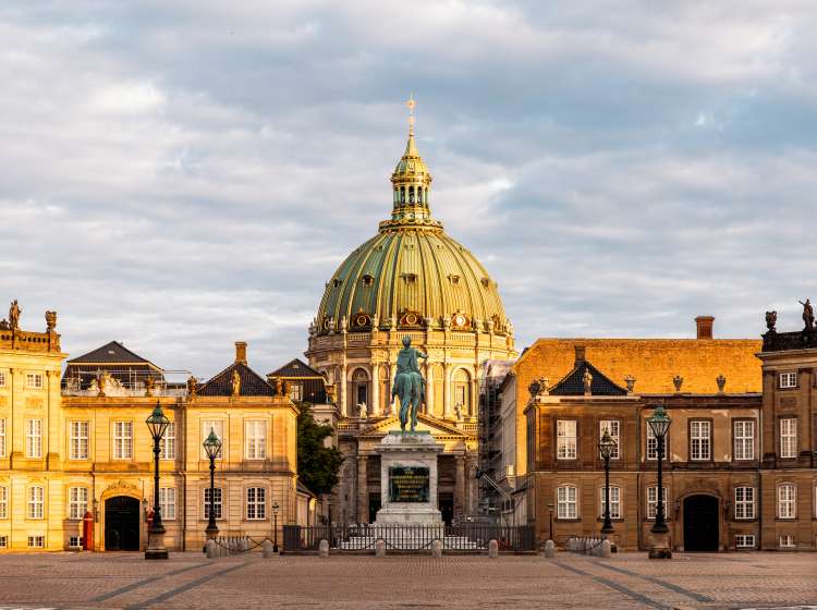 Frederik's Church and statue of King Frederick V of Denmark in the center