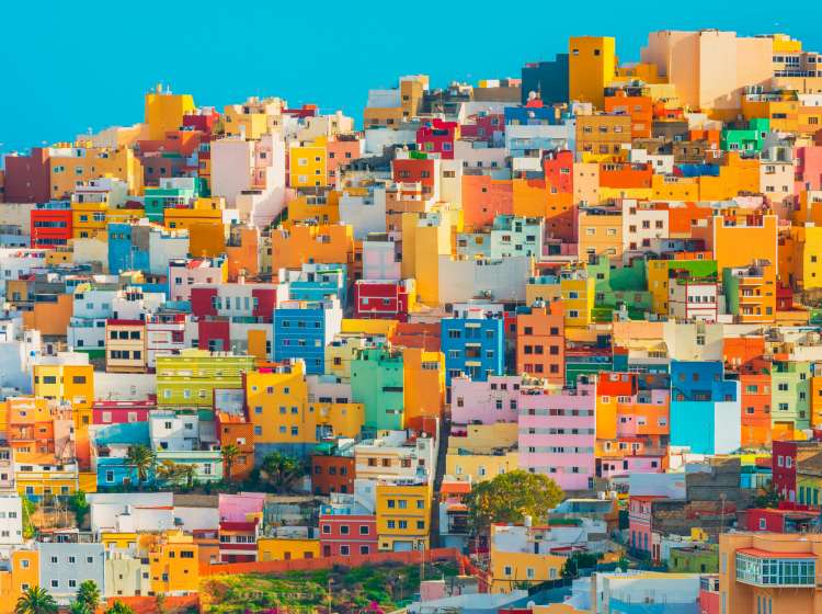 Colourful houses in downtown district of Las Palmas, capital of Gran Canaria, Canary Islands, Spain.