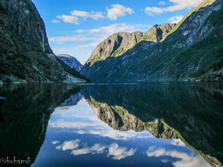 Nyrofjord reflection.