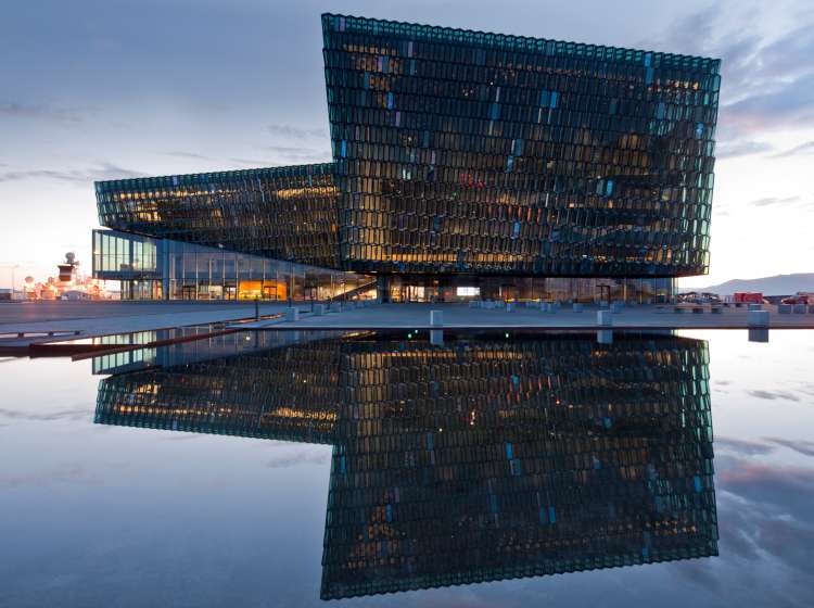 Harpa Concert Hall and Conference Centre in Reykjavik, Iceland, is designed by Henning Larsen Architects and Batteriid Archtects. Tha facade was developed by Henning Larsen Architects in collaboration with the artist Olafur Eliasson. Photo by Nic Lehoux *** EDITORIAL USE ONLY ***