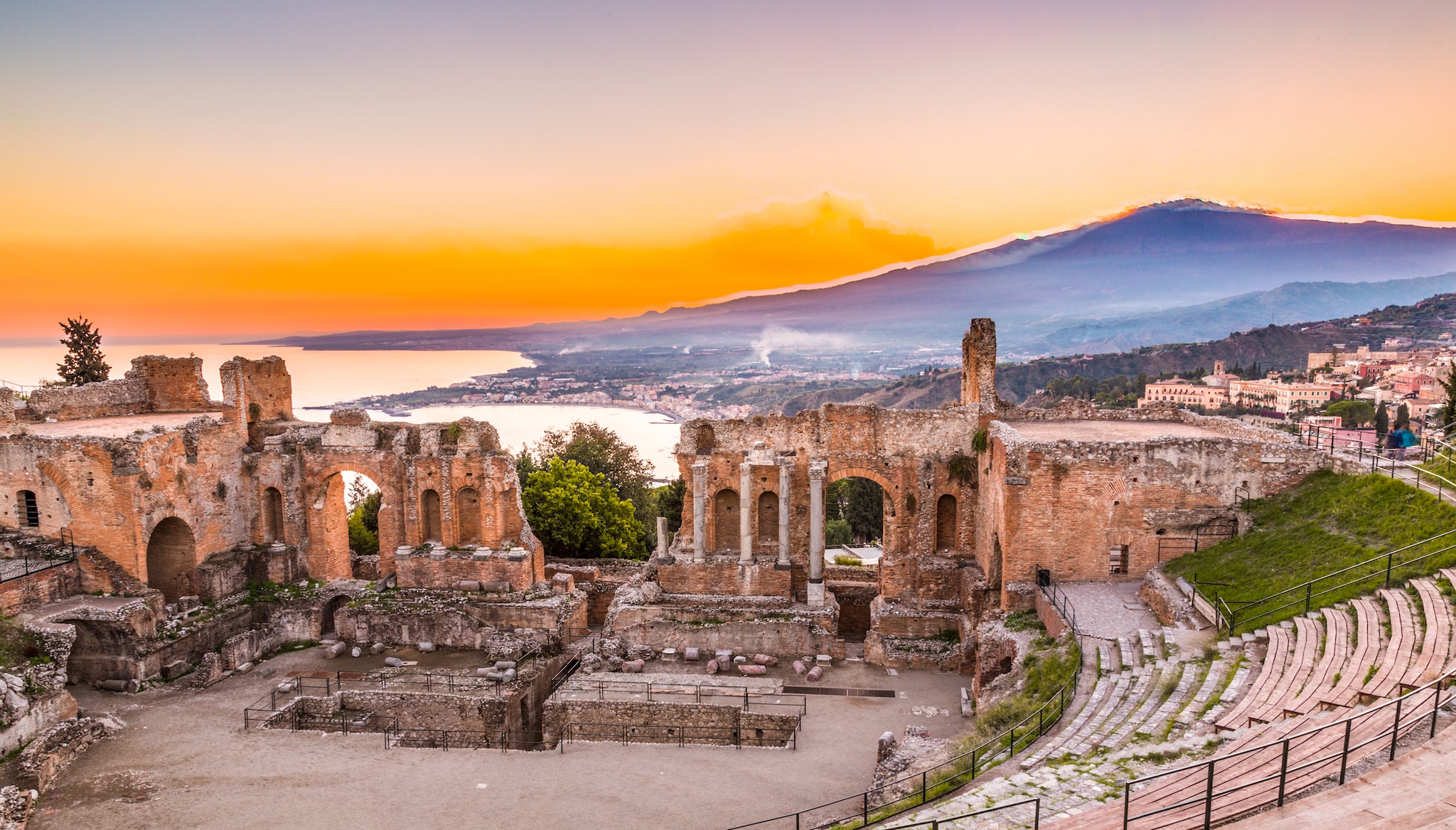 Cruises to Catania, Italy 2024, 2025 and 2026 P&O Cruises