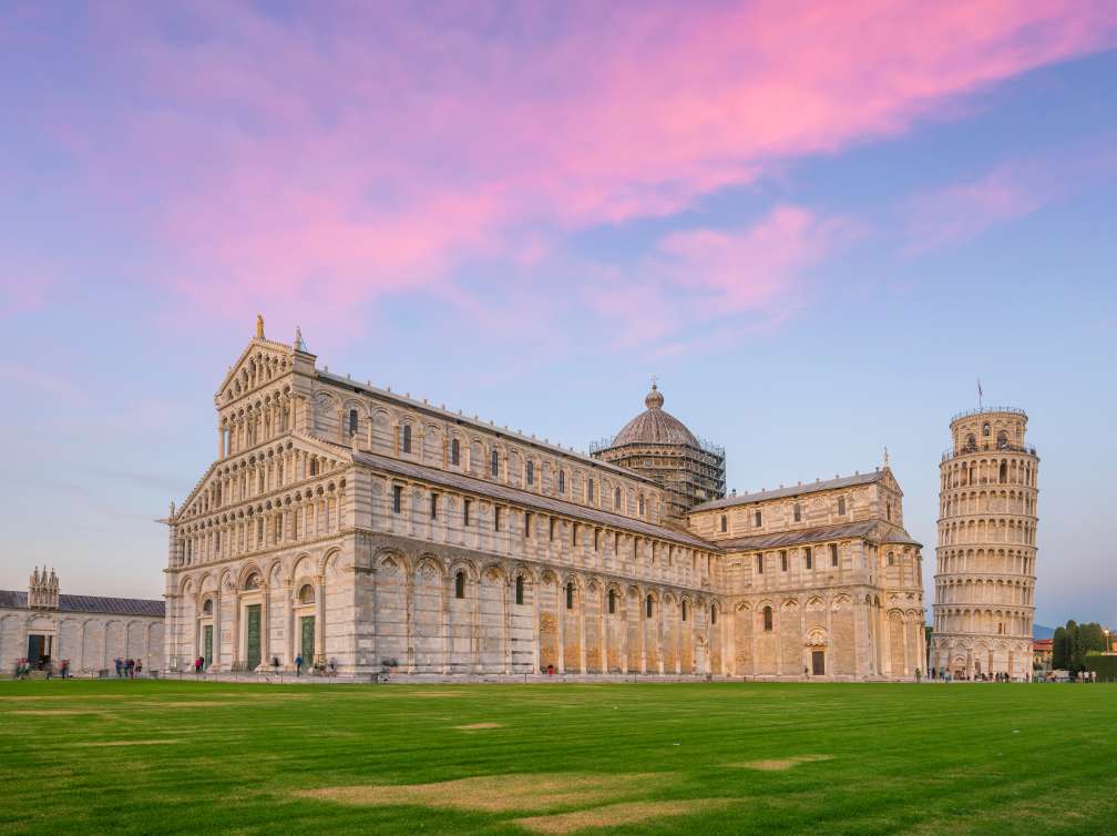 Image of castle and leaning tower of Pisa in Italy 