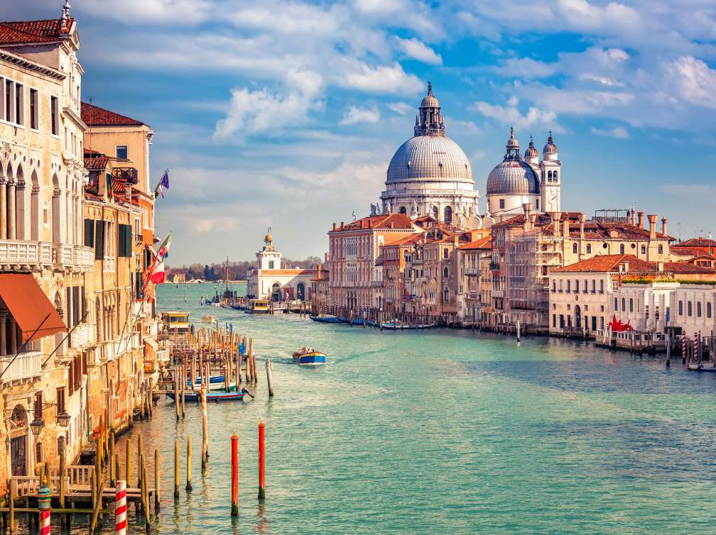 cruise holidays around italy