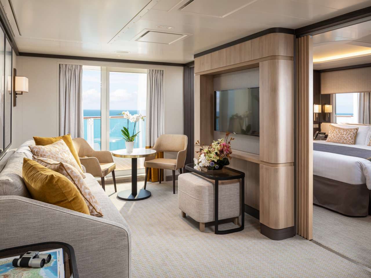 Suite on board Iona