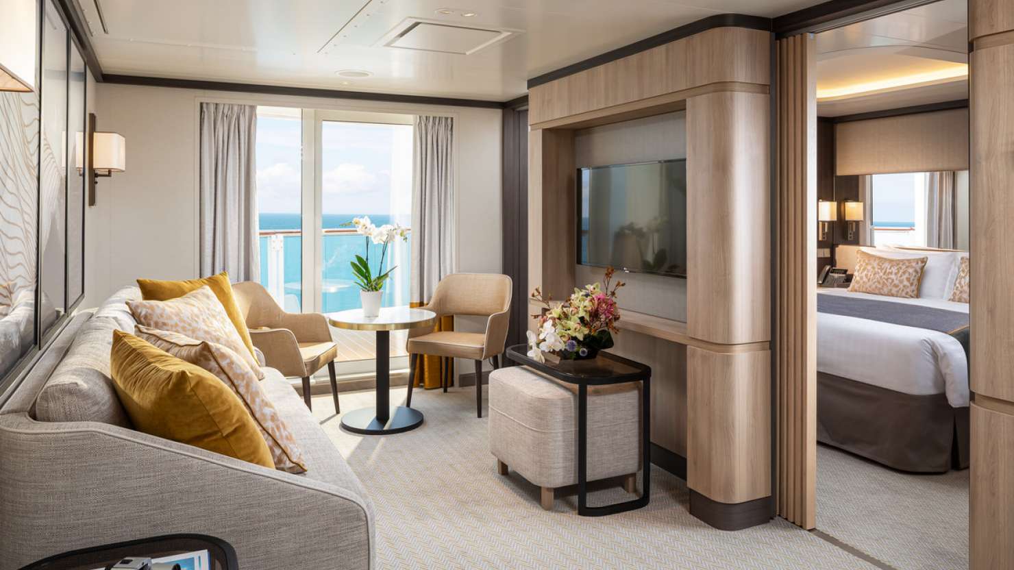 Suite on board Iona