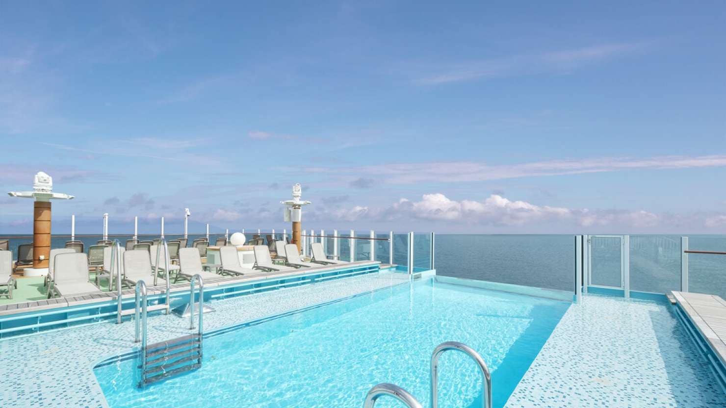 Infinity pool