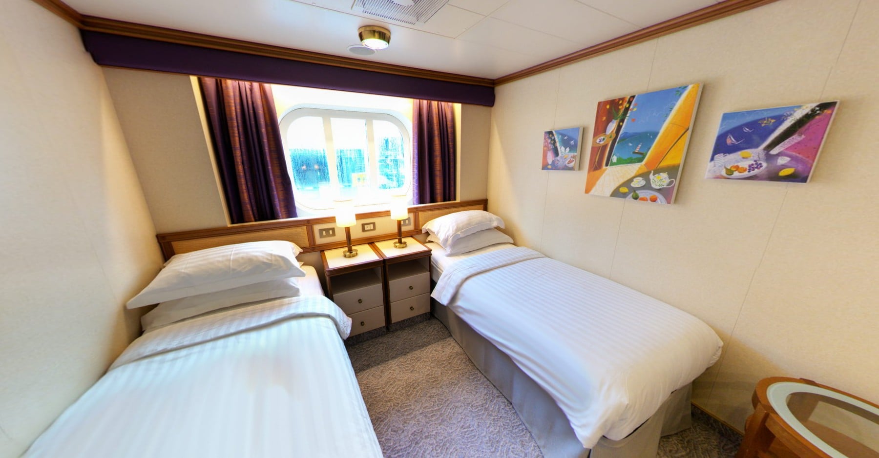 Standard twin Sea view cabin
