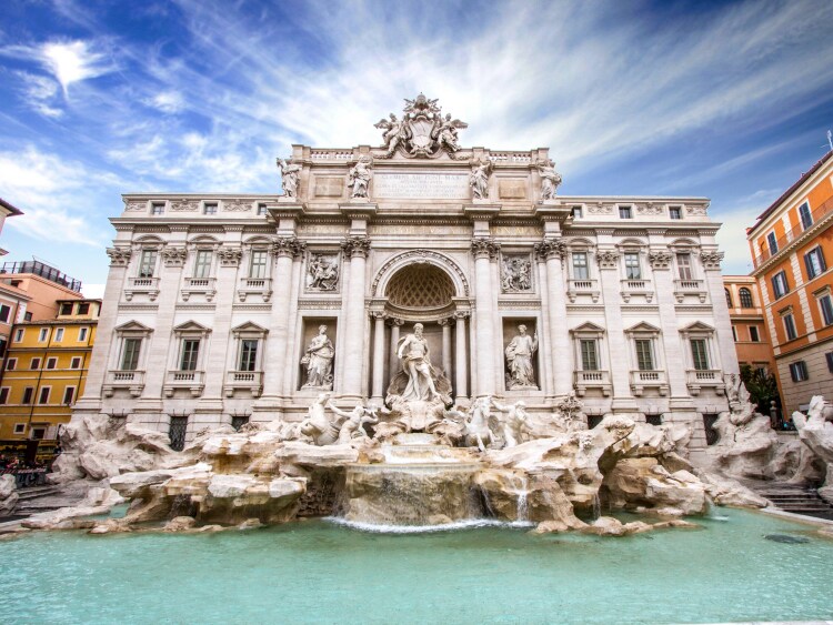 Building in Rome infront of fountain
