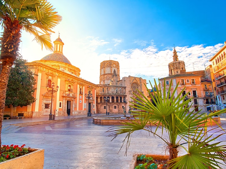 Plaza de la Virgen, Valencia, Spain