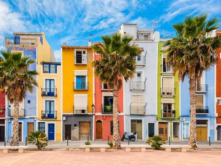 Colourful houses in Alicante