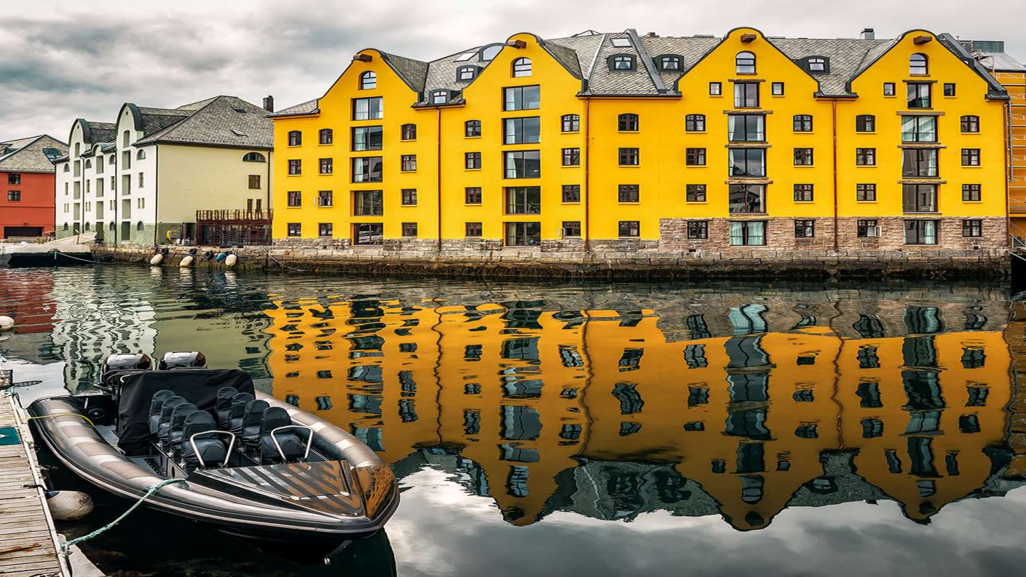 water channels of Alesund in Norway; Shutterstock ID 1793127079; project: Marketing; job: Content Marketing; client: PO Cruises; other: 