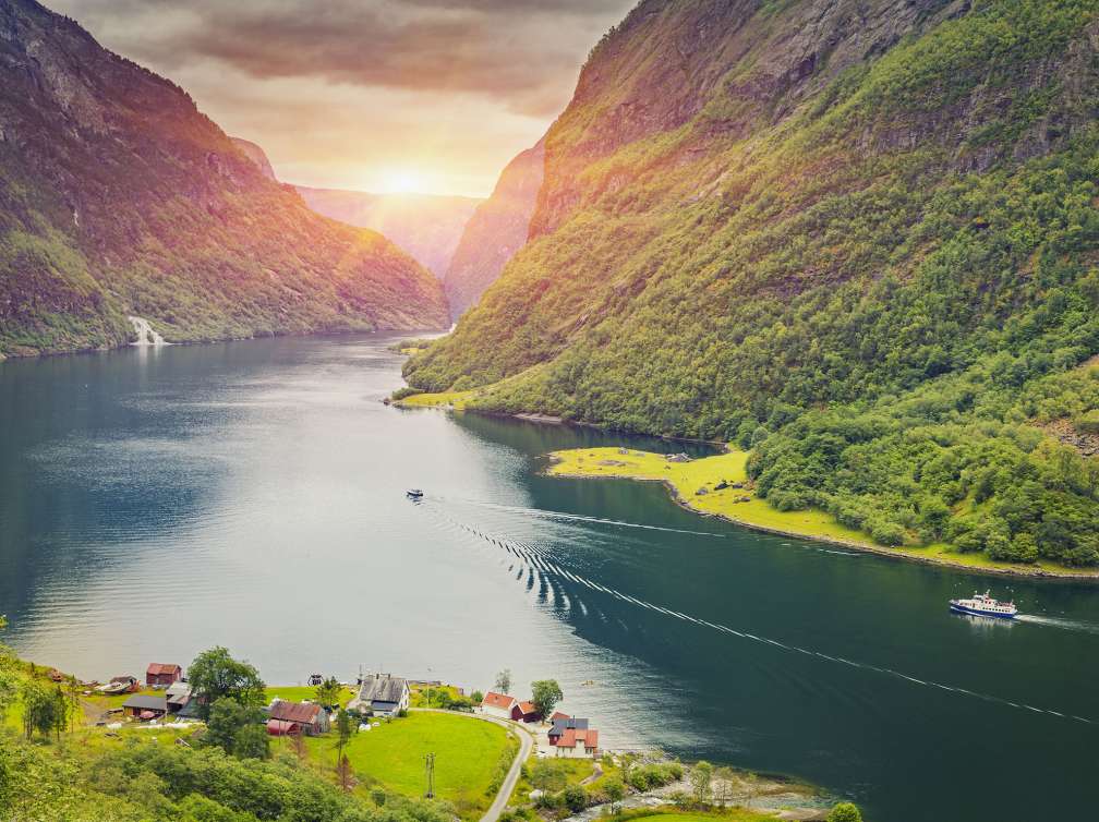 iceland norway cruise