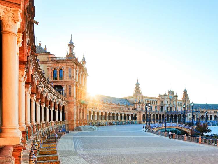 Spain, Andalusia, Seville, Plaza de Espana, Seville district, 