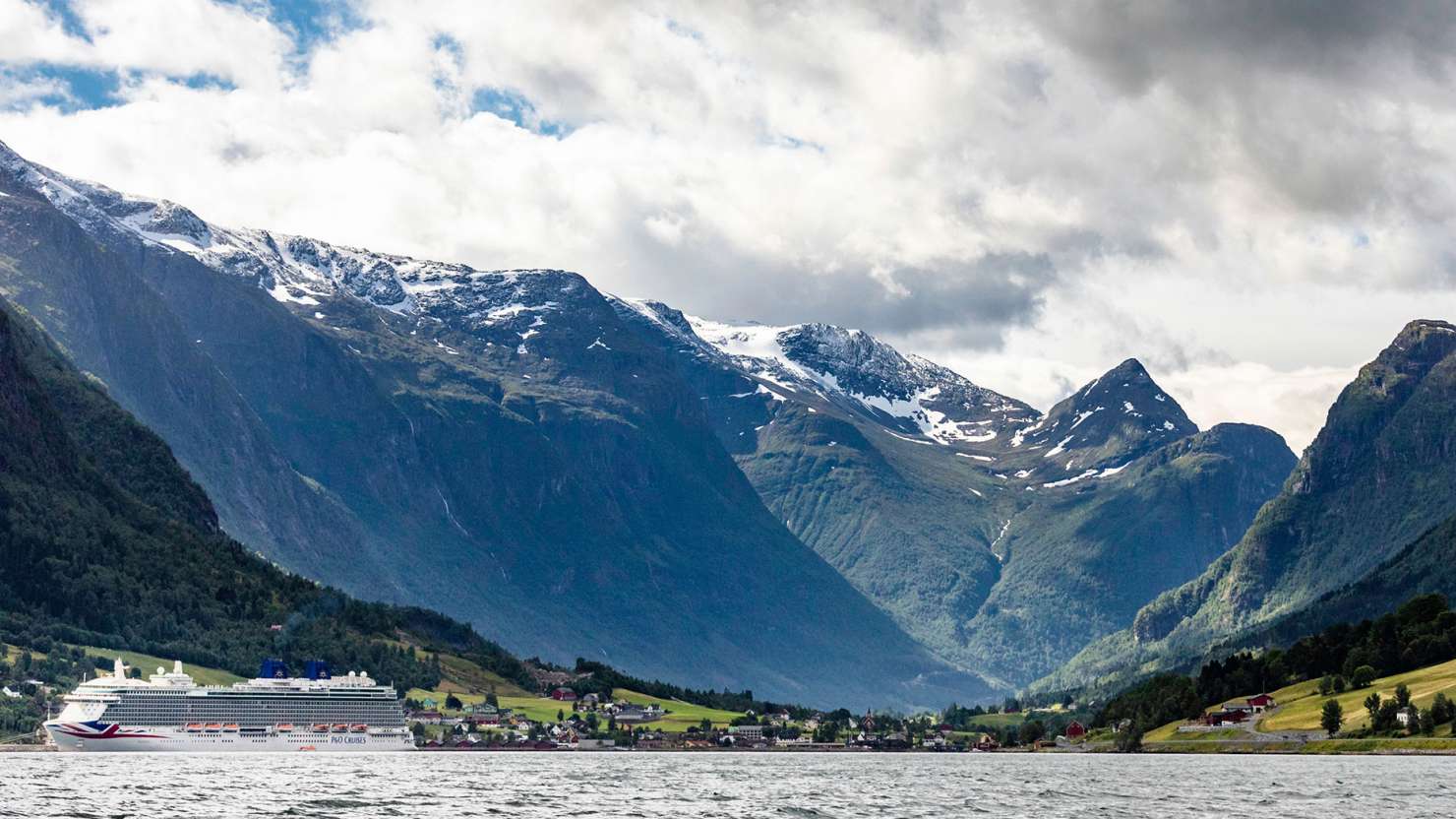 norwegian fjords cruise things to do