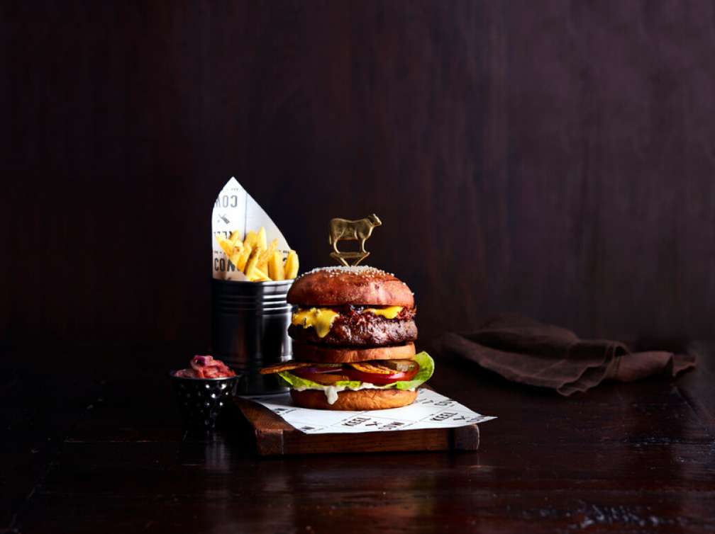 Keel and Cow burger and chips