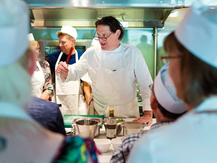 Cookery class on board - P&O Cruises