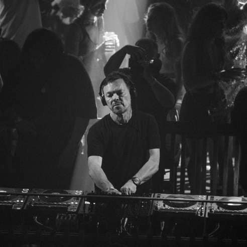 Legendary DJ Pete Tong to light up Arvia in Ibiza