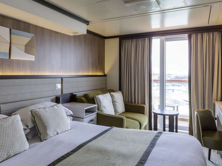 Balcony room