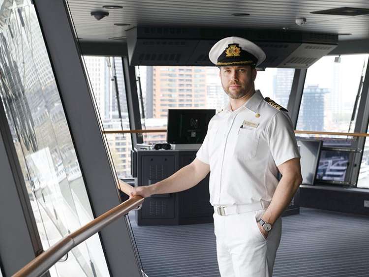 cruise ship captain contract