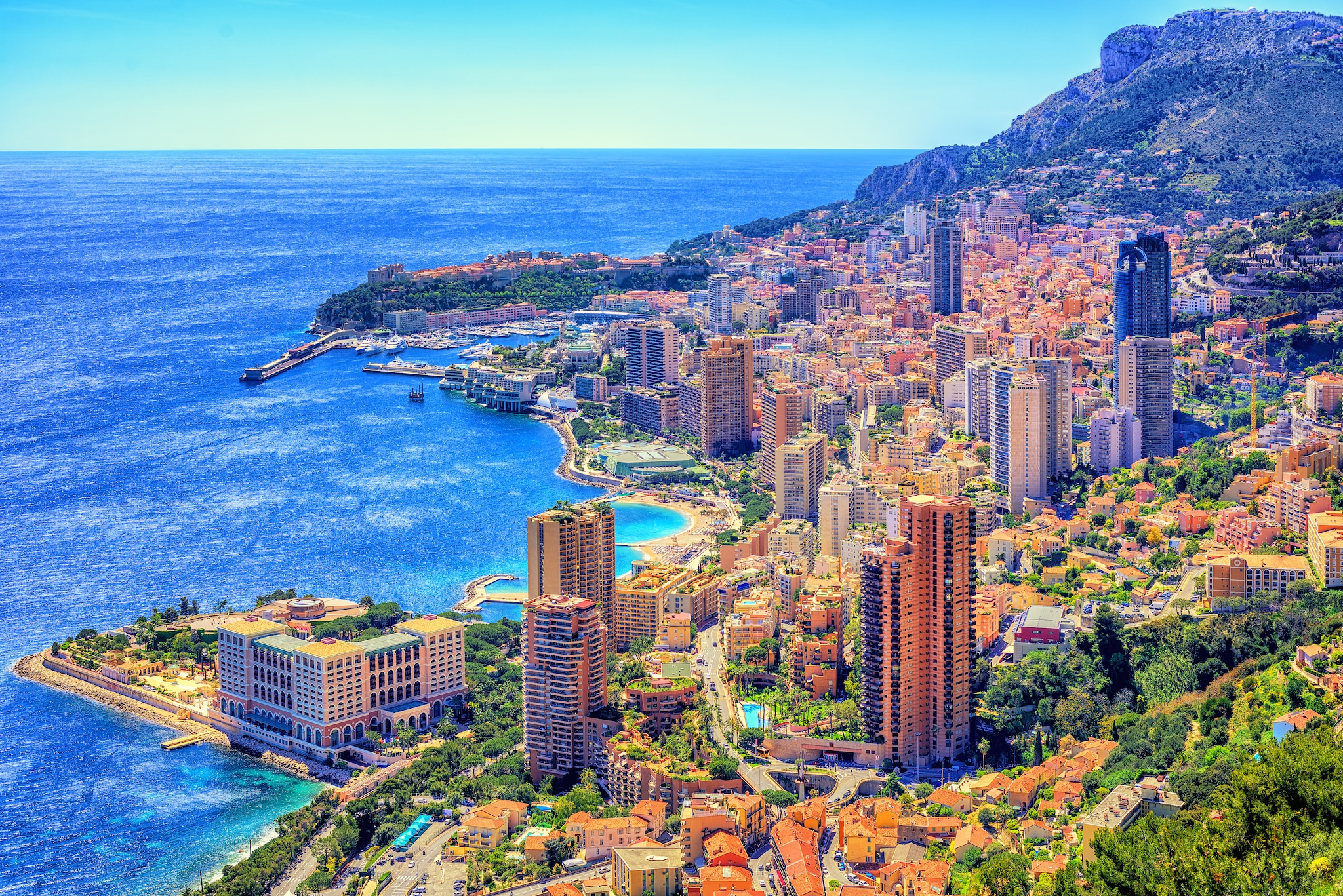 {"metadata_en_GB":{"alt-text":" Coastline and city of Monte Carlo, Monaco"},"metadata_en_AU":{"alt-text":" Coastline and city of Monte Carlo, Monaco"}}