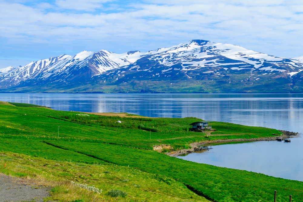 {"metadata_en_GB":{"alt-text":"Landscape and countryside along road 82 and the Eyjafjordur fjord. Northern Iceland; Shutterstock ID 527813821; Project: Adobe"}}