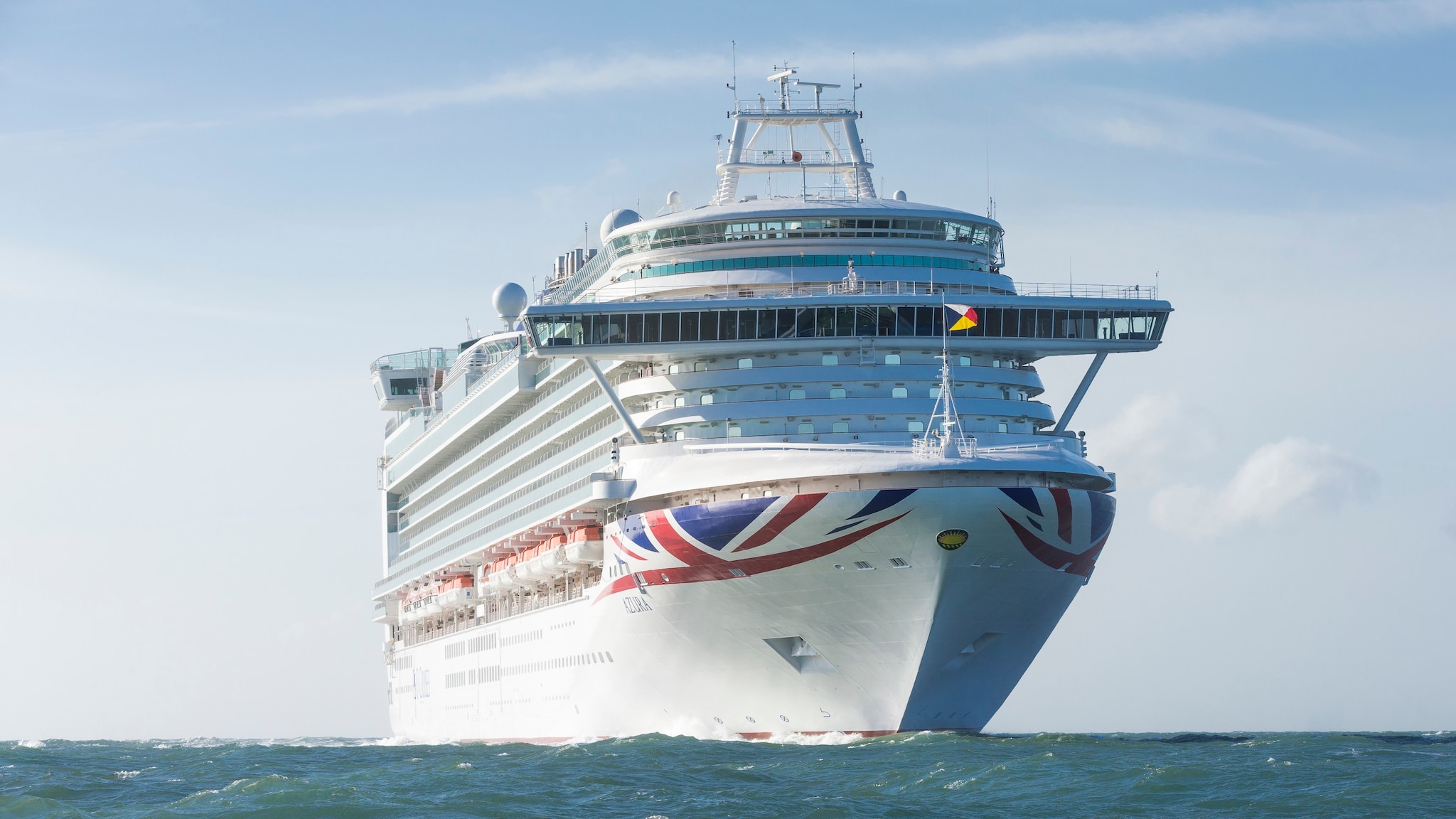 P&O Cruises Azura returns to Southampton after refit in Hamburg proudly showing off her new livery.Picture date: Saturday April 18, 2015.Photograph by Christopher Ison ©07544044177chris@christopherison.comwww.christopherison.com
