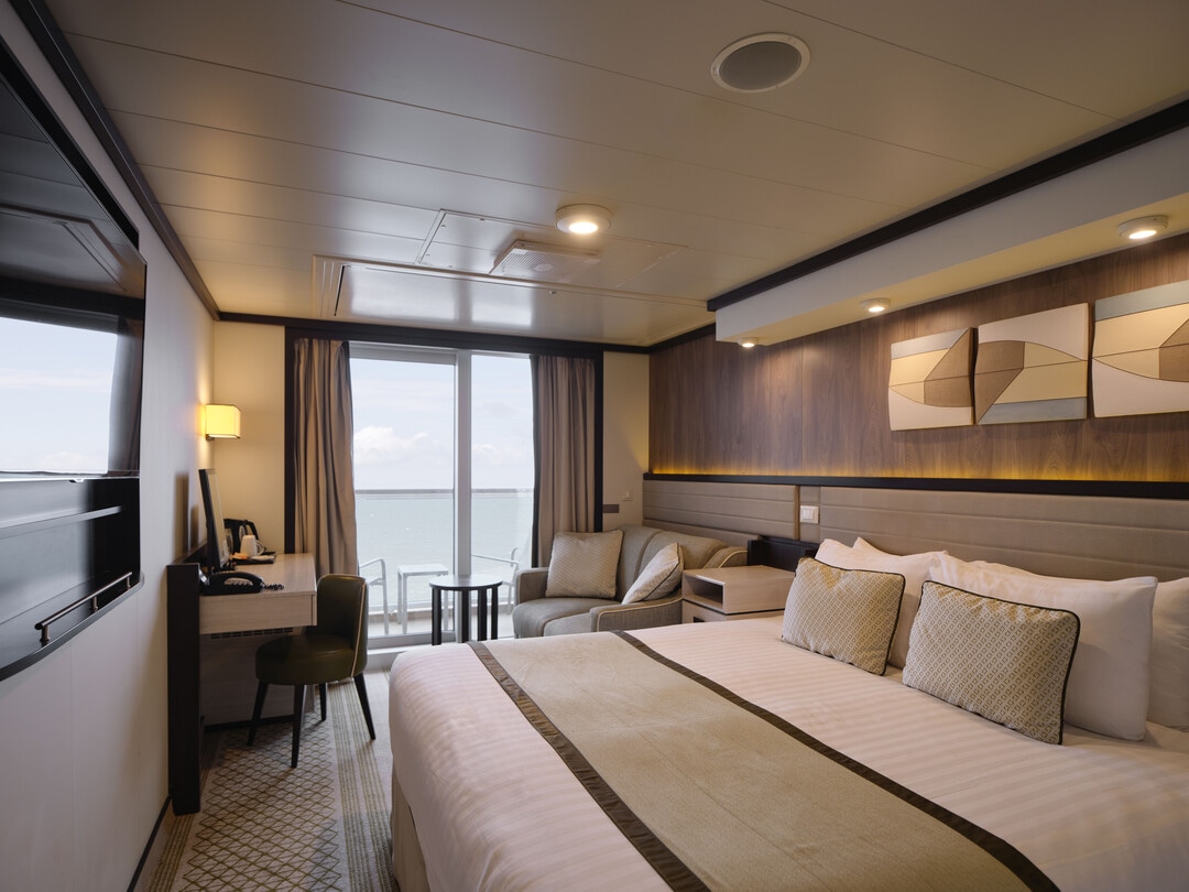 Balcony cabin