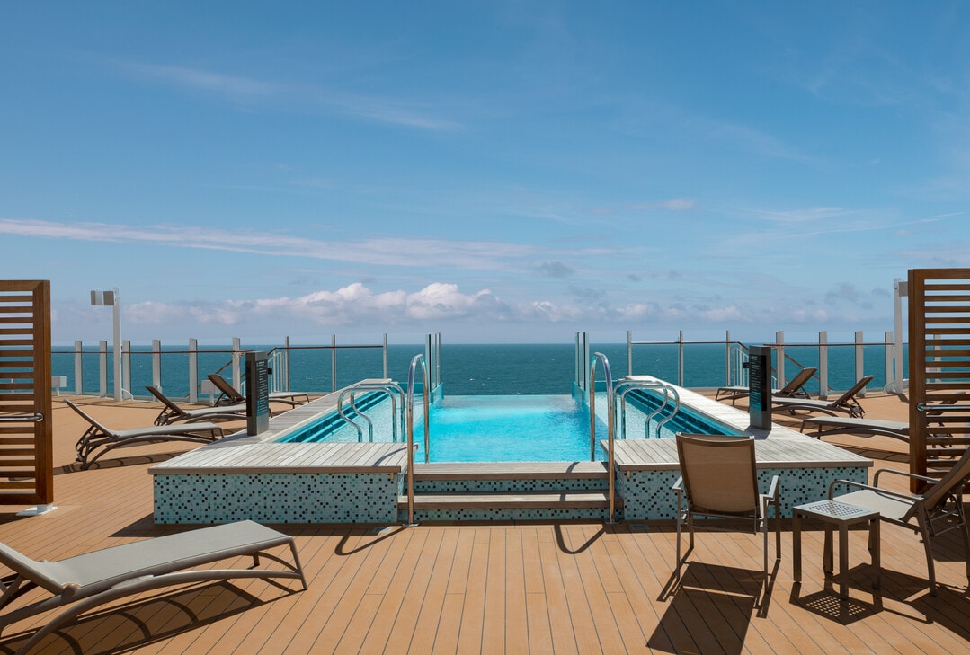 Iona, P+O cruises, summer 2021